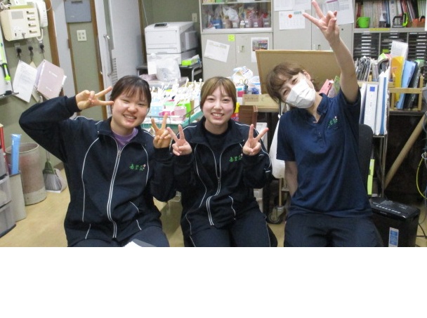 介護職3人